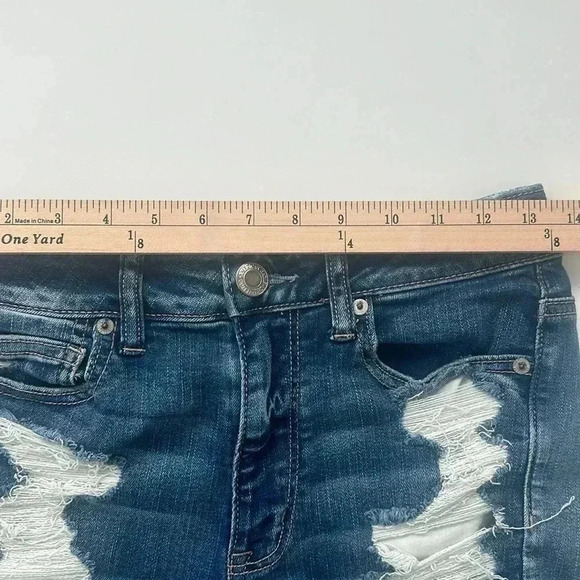 American Eagle Hi Rise Shortie Next Level Stretch Jean Shorts Size 6 - Picture 6 of 7